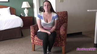 Big Tit MILF stinker og fucks to fyre i audition