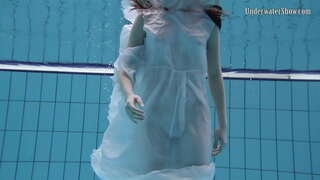 Mundo subacuático de espido babes