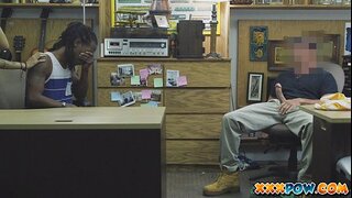 غریب پریمی گھڑی میں اپنے GF آخر ہو رہی ہے!