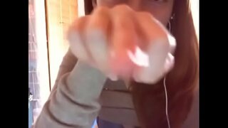 Ste pripravení dostať sa ovládnuť a tyranizovať mňa? Príďte sa pozrieť na mňa, ošípaných nemôžem sa dočkať