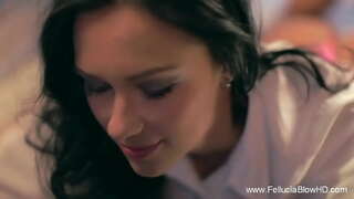 ���្នេហានិងមិត្ត CFNM Blowjob ទារក