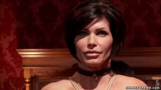 Suspendisse magna libris flava MILF Cherie Deville sugit magnus gallus tunc futuit eum dum brunette MILF Shay Vulpes socius eum et lactans in Superiore Area pars